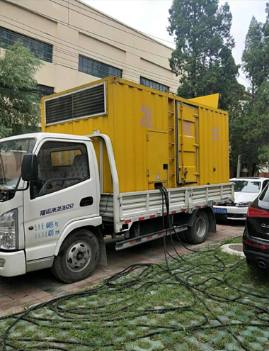 凌云发电车出租-柴油发电机组排烟系统设计要求及其考虑因素
